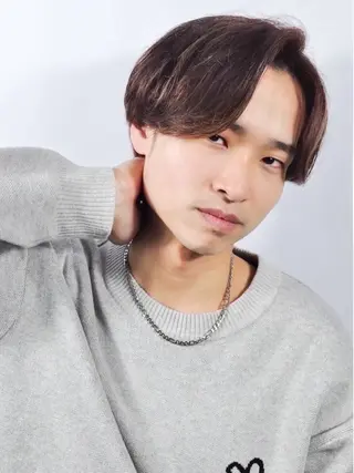 ミディアム カラー パーマ メンズ 武井 凌のヘアスタイル