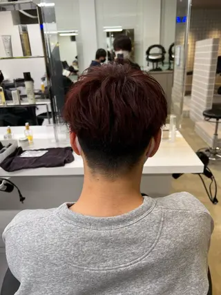 ショート カラー パーマ メンズ メンズパーマ特化 TAIGAのヘアスタイル