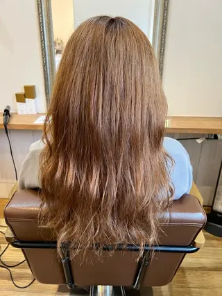 ロング カラー 🐰ハイトーンカラー 畠山 渡🐰のヘアスタイル