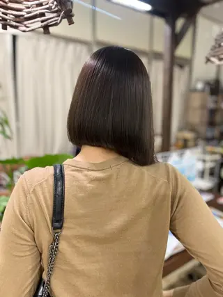 ミディアム 渡邉 三香子のヘアスタイル