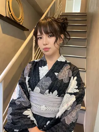 ミディアム ヘアアレンジ XENA 渋谷店のヘアスタイル