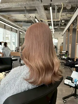 ミディアム 佐藤 弘弥のヘアスタイル