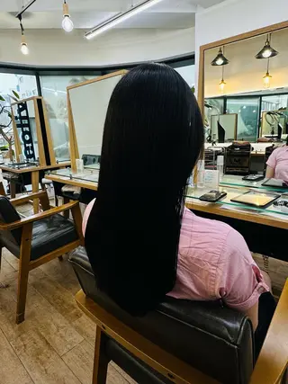 カラー 中嶋 優海のヘアスタイル