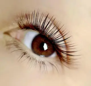 マツエク・マツパ Akina&Eye lash🌼LED店のマツエク・マツパデザイン