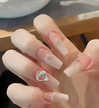 ネイル sun nail池袋 モデル募集のネイルデザイン