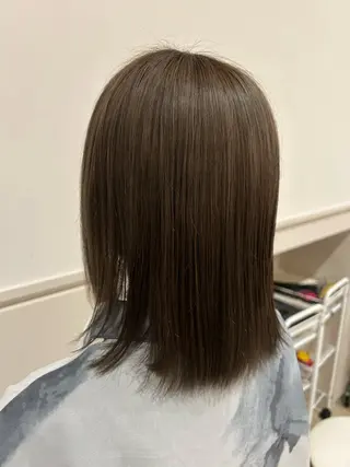 カラー 柳内 まゆのヘアスタイル