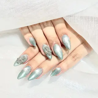ネイル WISTERIA rirunaのネイルデザイン