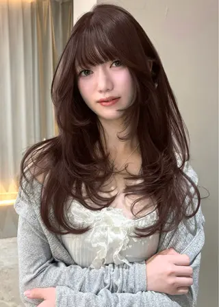 ロング カラー よしだ はるのヘアスタイル