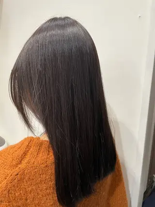 ロング カラー 大塚 しおりのヘアスタイル