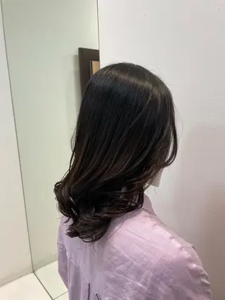 セミロング 板倉 凜花のヘアスタイル