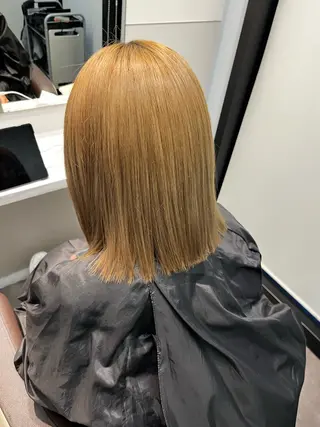 ミディアム 悩む大人女性の味方 白髪ぼかし/うる艶髪のヘアスタイル