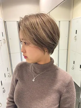 ショート カラー 髪質改善・ボブ・ ショート 丸毛一輝のヘアスタイル