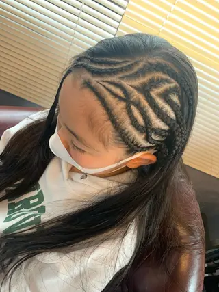 ロング ヘアアレンジ キッズ SPINEL Sawaのヘアスタイル