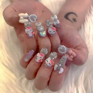 ネイル Tinaネイル 難波のネイルデザイン