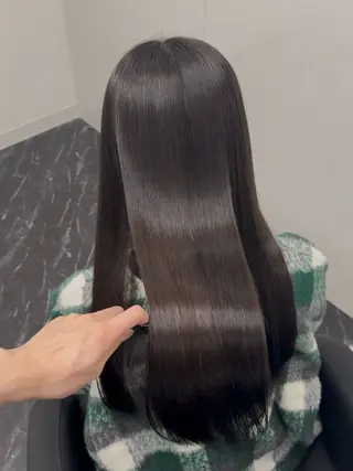 ロング カラー パーマ ヘアアレンジ メンズ キッズ 髪質改善Ⅰ透明感 艶カラーⅠたつやのヘアスタイル