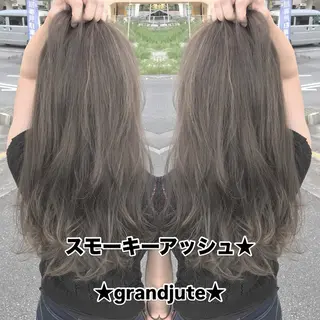ミディアム カラー grand juteのヘアスタイル