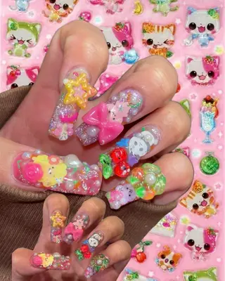 ネイル 2 MeNail 個性派ネイル🦄のネイルデザイン