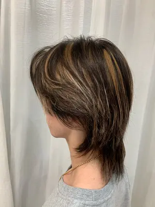 カラー 石井 智美のヘアスタイル
