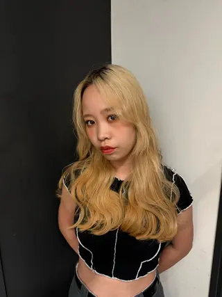 ロング 暖色カラー Ryokaのヘアスタイル