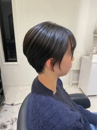 ショート 山中 真紫のヘアスタイル
