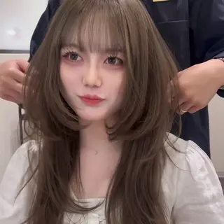 ロング ブリーチなしWカラー /レイヤーカット大阪のヘアスタイル