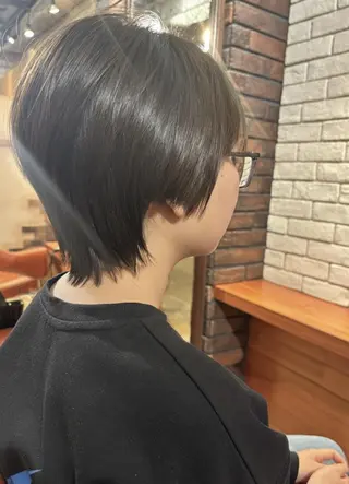 ショート カラー flencia 丸 和博|カットのヘアスタイル