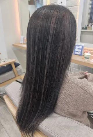 カラー ✄折橋 彩花🐶🍑のヘアスタイル