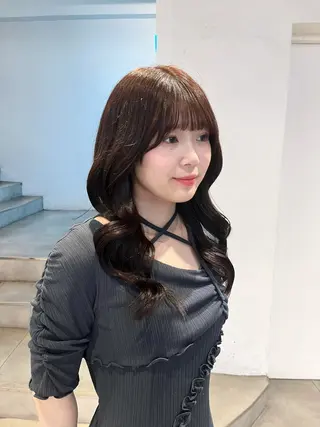 ロング カラー せりな🎀🕯️ /透明感カラーのヘアスタイル