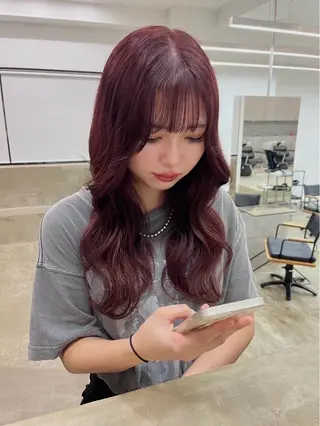ロング XIA AIMIのヘアスタイル