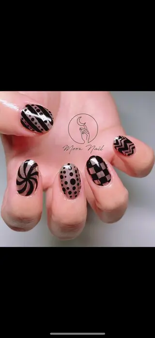 ネイル Moon Nail /栄 大須のネイルデザイン