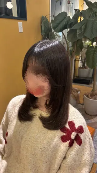 ロング 平出 千尋のヘアスタイル
