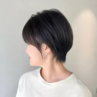 ショート ブリーチなしカラー/ ミルクティー/うみのヘアスタイル