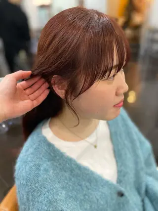 ロング 透明感カラー栄 みゆのヘアスタイル