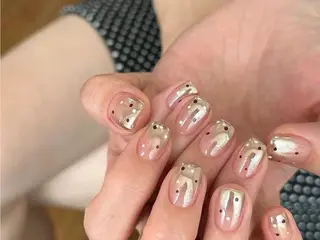 ネイル Queenie 🦋のネイルデザイン