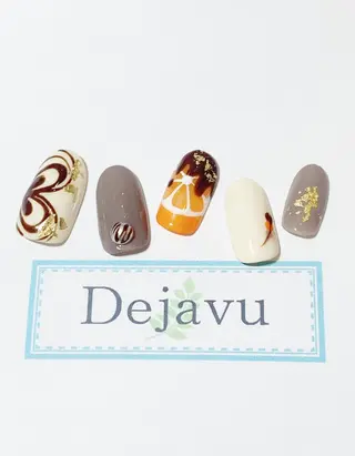 ネイル Nail salon Dejavu 🌿のネイルデザイン