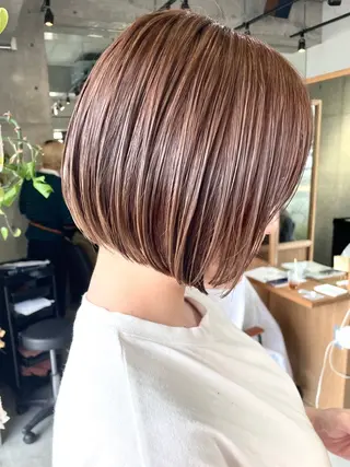 ショート FERIAあべの店 瀧本岬のヘアスタイル