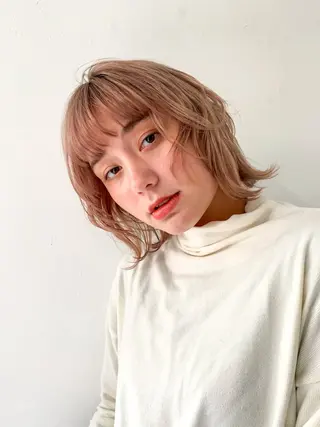 カラー Lit. RINAのヘアスタイル