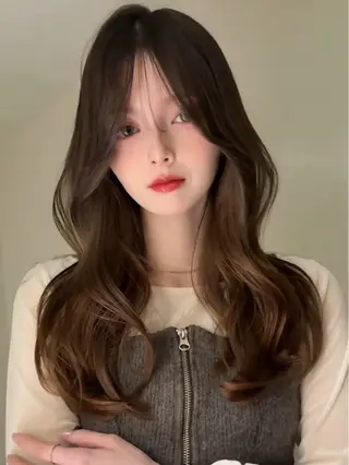 ロング カラー 透明感カラー/似合わ せカラーMIKAのヘアスタイル