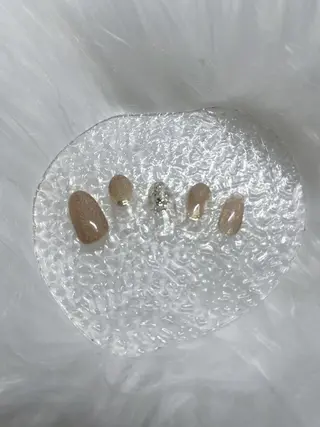 ネイル レイレア ネイルルームのネイルデザイン