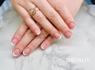 ネイル SNOW LITのネイルデザイン