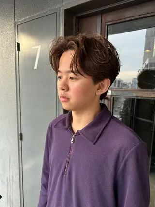 カラー パーマ メンズ 俵 知広のヘアスタイル