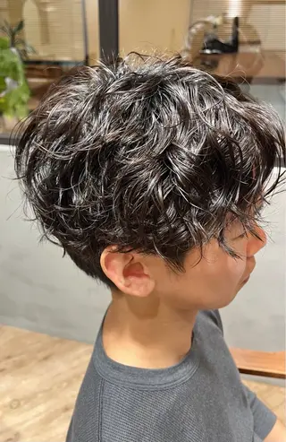 パーマ メンズ ブリーチカラー🤍 ききのヘアスタイル