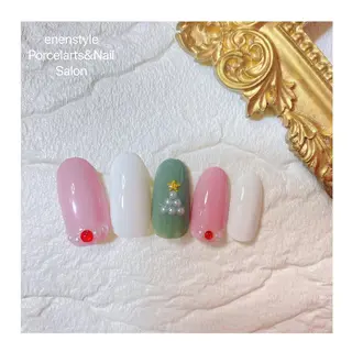ミディアム ネイル 🐾enen style 🐾のネイルデザイン