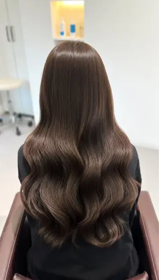 ロング ️🫧透明感カラー& 髪質改善🎀いさきのヘアスタイル