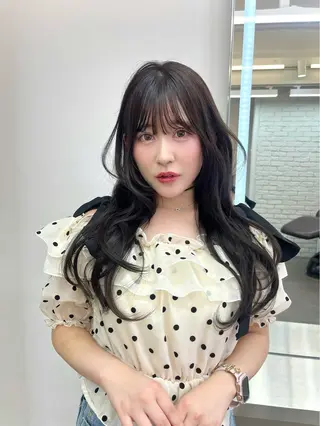 ロング カラー ヘアアレンジ 柏木 理那のヘアスタイル