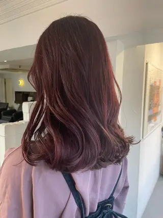 セミロング カラー 平 ちひろのヘアスタイル