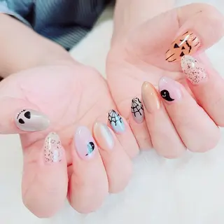 ネイル 手描きアート&推し活 🌟Wisteriaのネイルデザイン