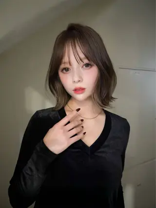 ミディアム 🎀 レイヤーカット カラー / 錦糸町のヘアスタイル