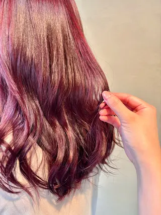 ミディアム 石木 美緒奈のヘアスタイル