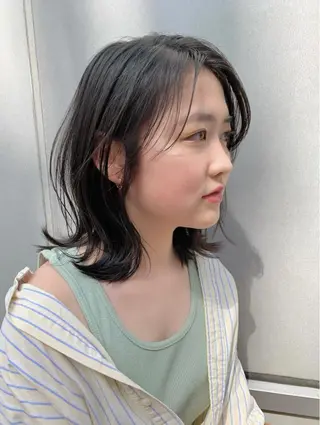 ミディアム ヘアアレンジ 加茂 しのぶのヘアスタイル